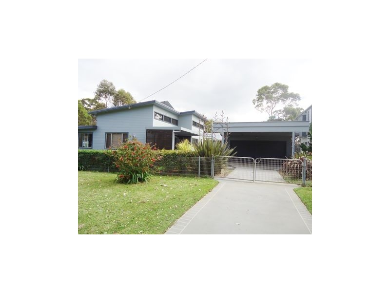 84 Boorawine Tce, Callala Bay NSW 2540