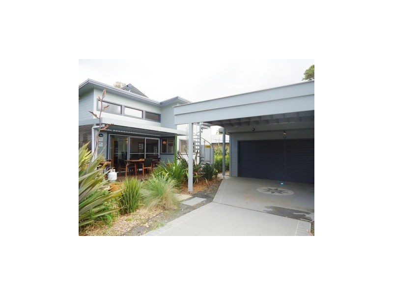 84 Boorawine Tce, Callala Bay NSW 2540