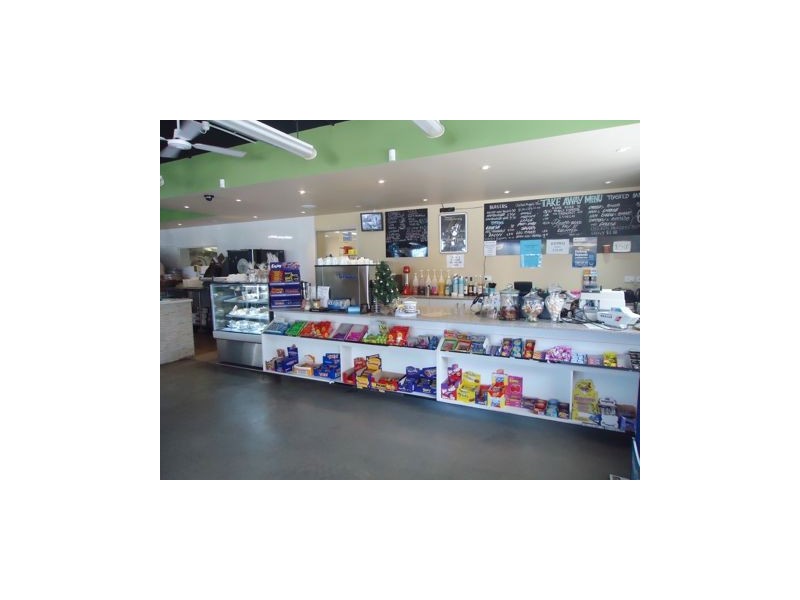 14/14a Goonawarra Drive, Cudmirrah NSW 2540