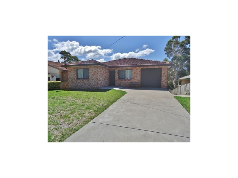 14 Roskell Road, Callala Beach NSW 2540