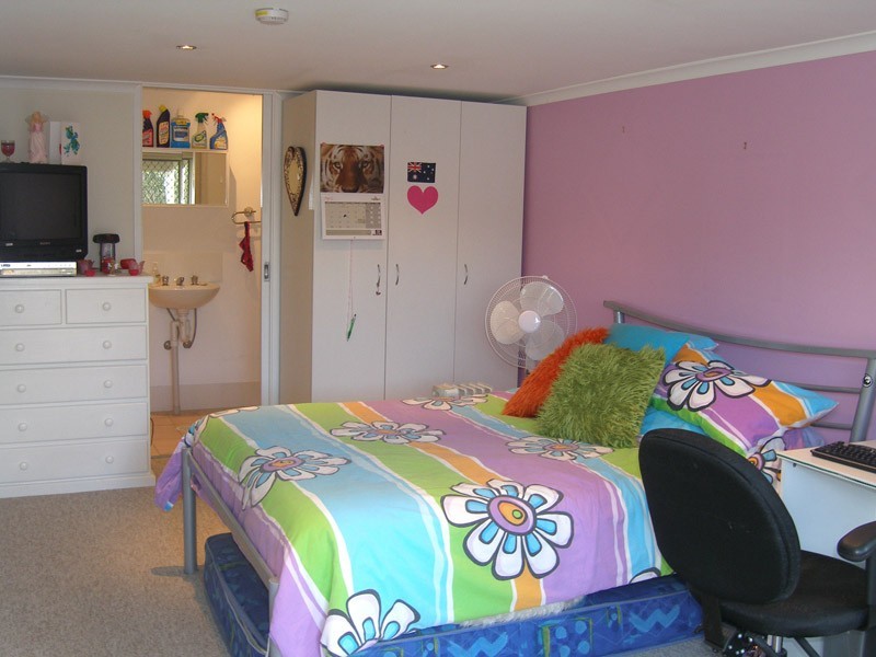 15 Spies Avenue, Greenwell Point NSW 2540