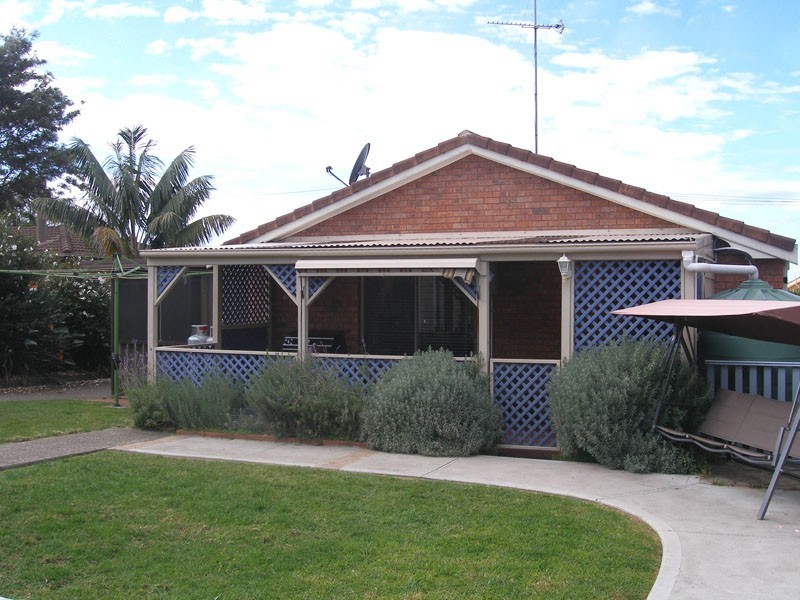 15 Spies Avenue, Greenwell Point NSW 2540