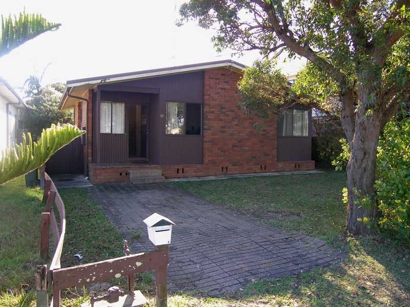 57 The Lake circuit, Culburra Beach NSW 2540