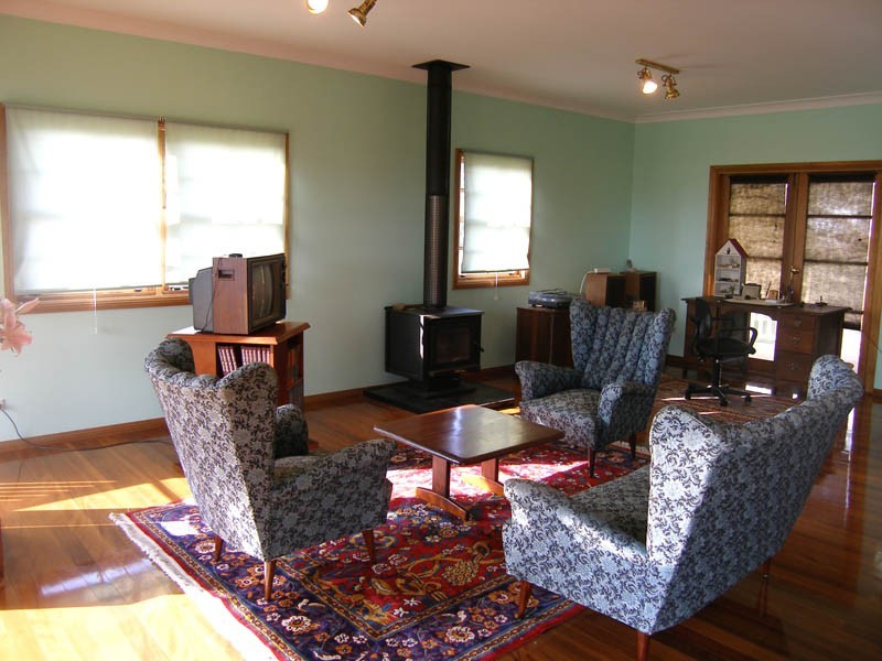 1 Ormonde Crescent, Orient Point NSW 2540