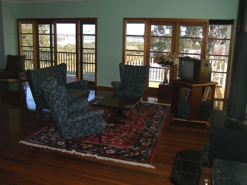 1 Ormonde Crescent, Orient Point NSW 2540