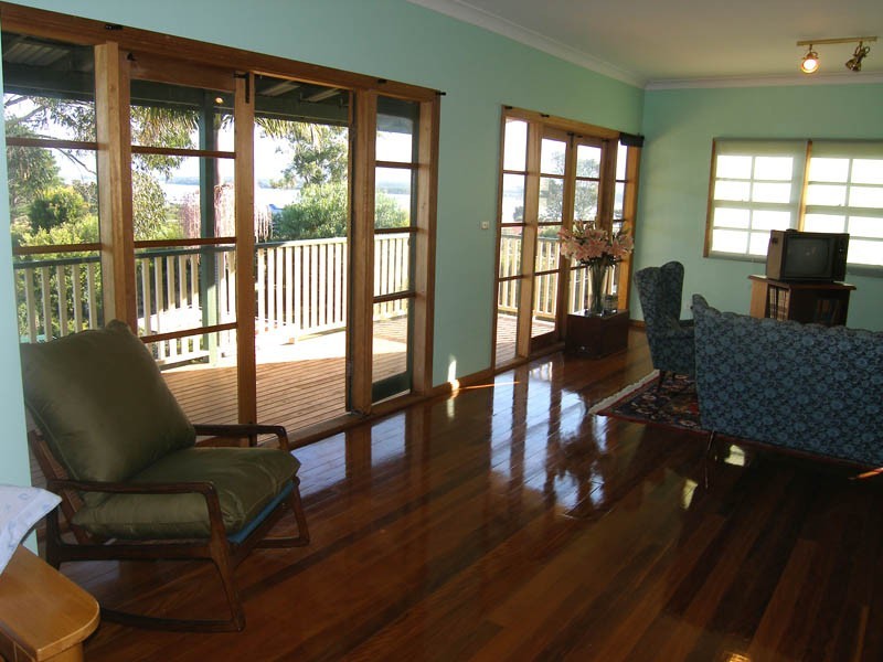 1 Ormonde Crescent, Orient Point NSW 2540
