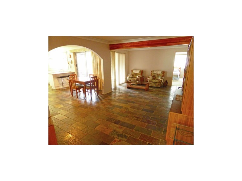 18 Otranto Avenue, Orient Point NSW 2540