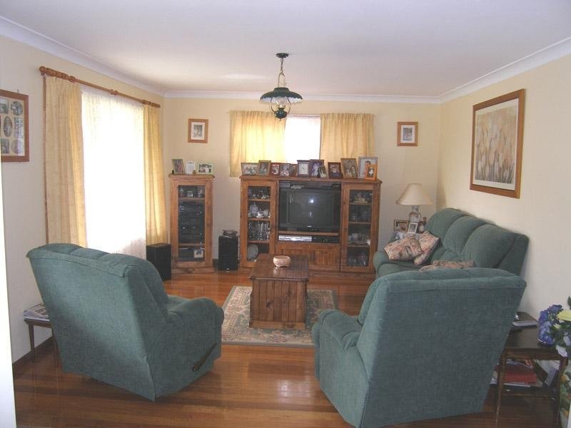 42 Comarong Street, Greenwell Point NSW 2540