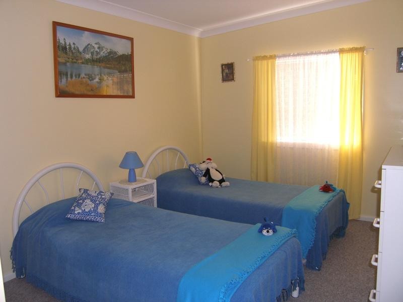 20 Pyree Street, Greenwell Point NSW 2540