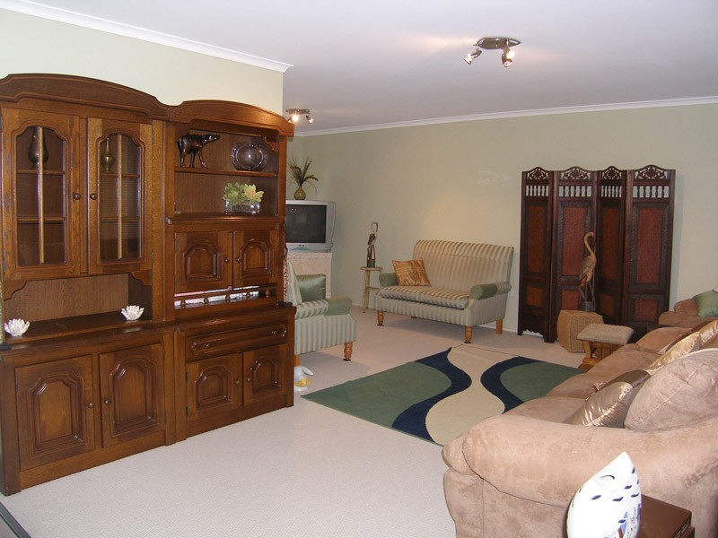 9 Crookhaven Drive, Greenwell Point NSW 2540