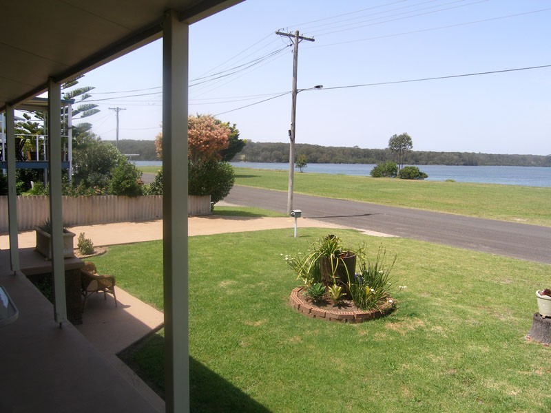 9 Crookhaven Drive, Greenwell Point NSW 2540