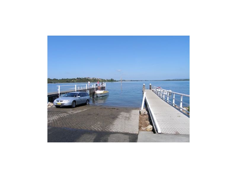 2/1 Penguins Head Road, Culburra Beach NSW 2540