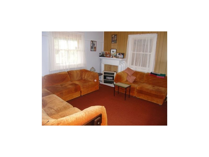 63 Eastbourne Avenue, Culburra Beach NSW 2540