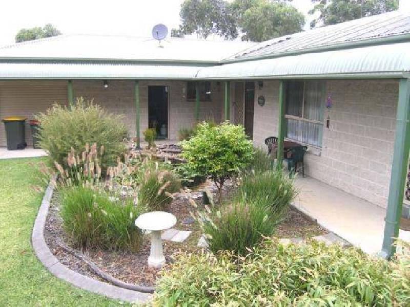 33 Barden Close, Callala Bay NSW 2540