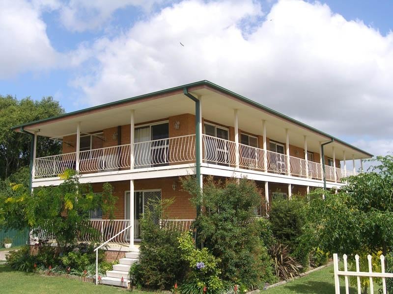 62 Comarong Street, Greenwell Point NSW 2540