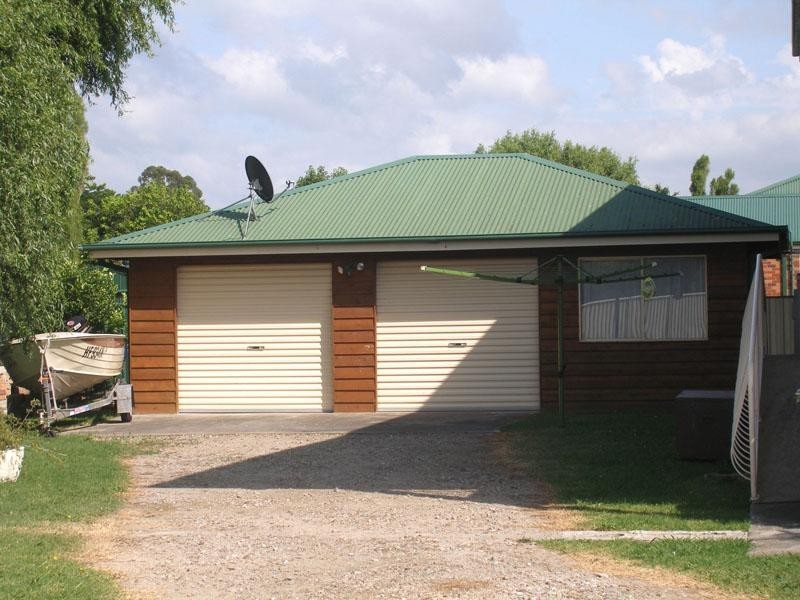 62 Comarong Street, Greenwell Point NSW 2540