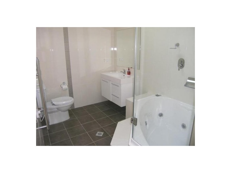 .14 Crookhaven Drive, Greenwell Point NSW 2540