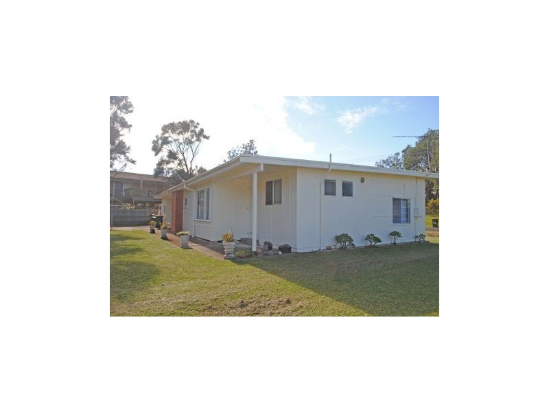 67 Eastbourne Avenue, Culburra Beach NSW 2540
