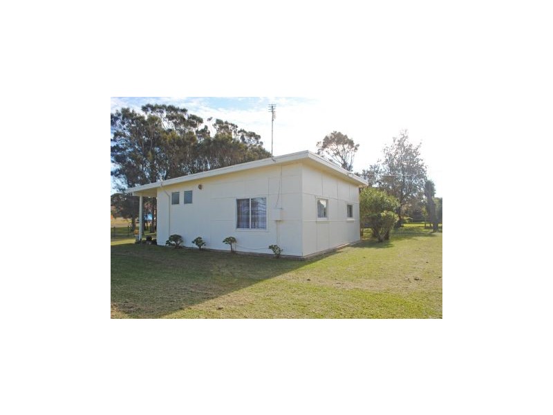 67 Eastbourne Avenue, Culburra Beach NSW 2540