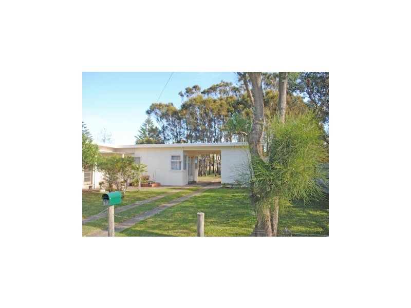 67 Eastbourne Avenue, Culburra Beach NSW 2540