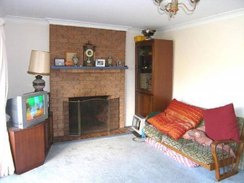 19 Crookhaven Drive, Greenwell Point NSW 2540