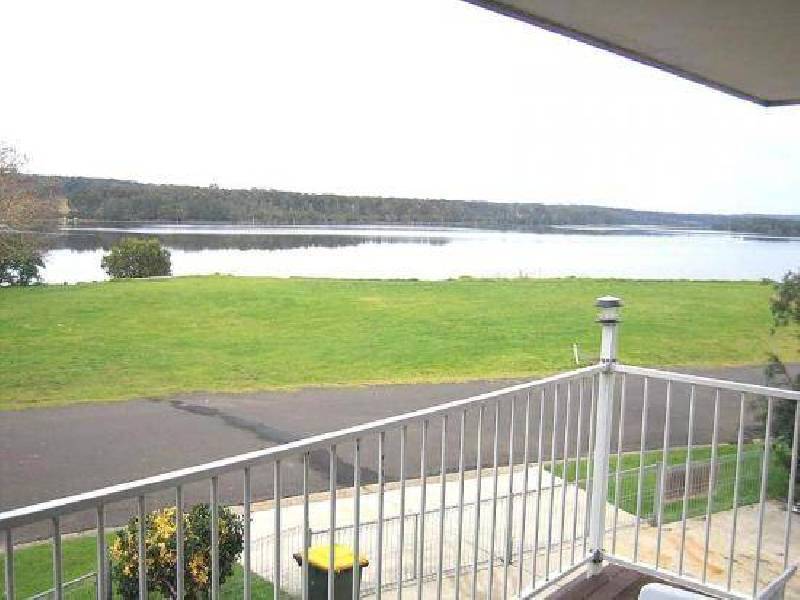 19 Crookhaven Drive, Greenwell Point NSW 2540