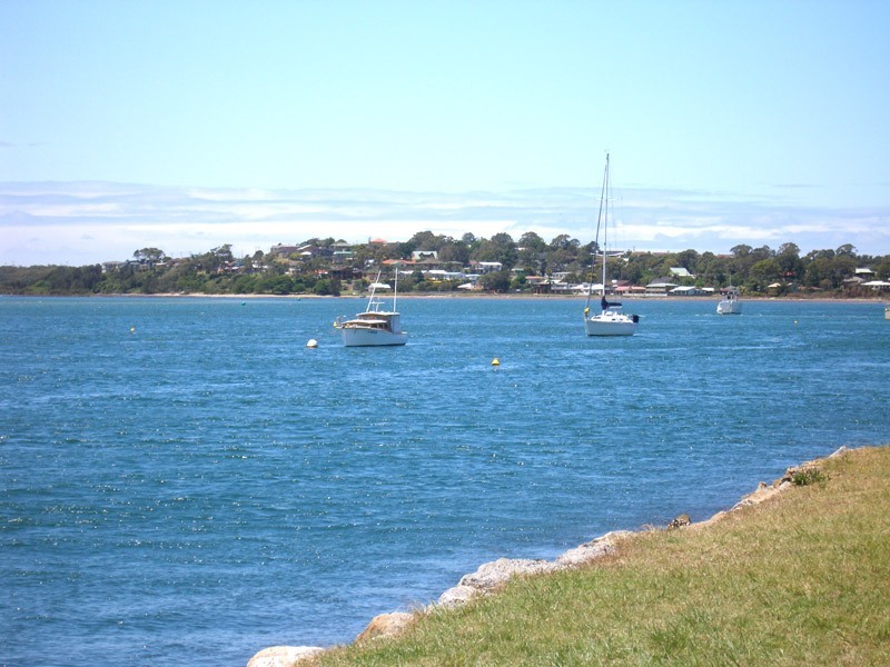 10 Comarong Street, Greenwell Point NSW 2540