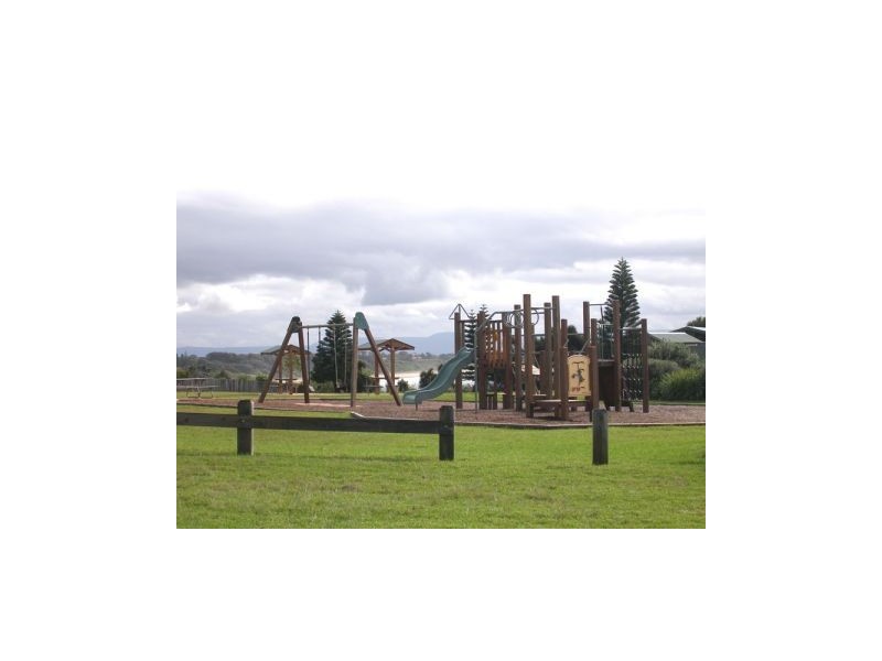 128 The Lake Circuit, Culburra Beach NSW 2540