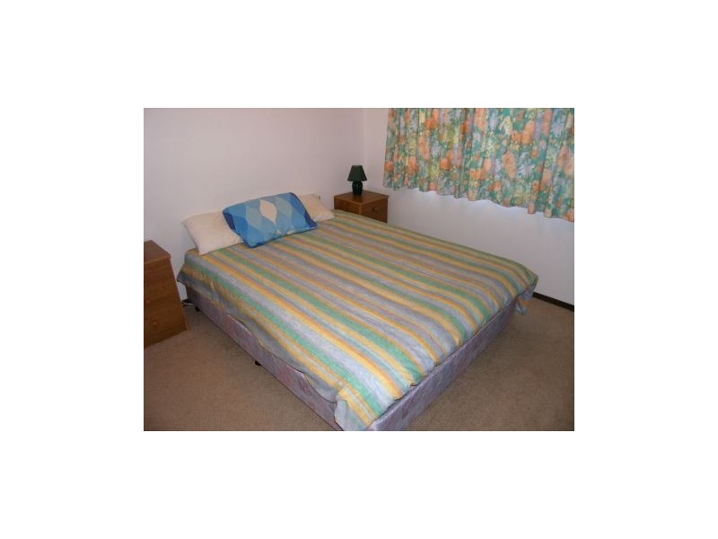 64 Eastbourne Avenue, Culburra Beach NSW 2540