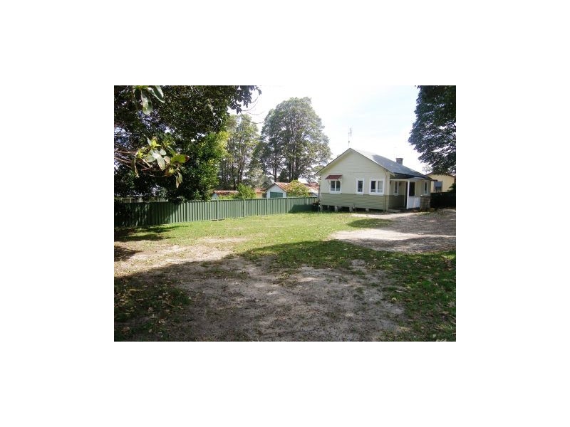 74 Greenwell Point Road, Greenwell Point NSW 2540