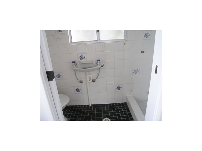 2/28 Church Street, Greenwell Point NSW 2540