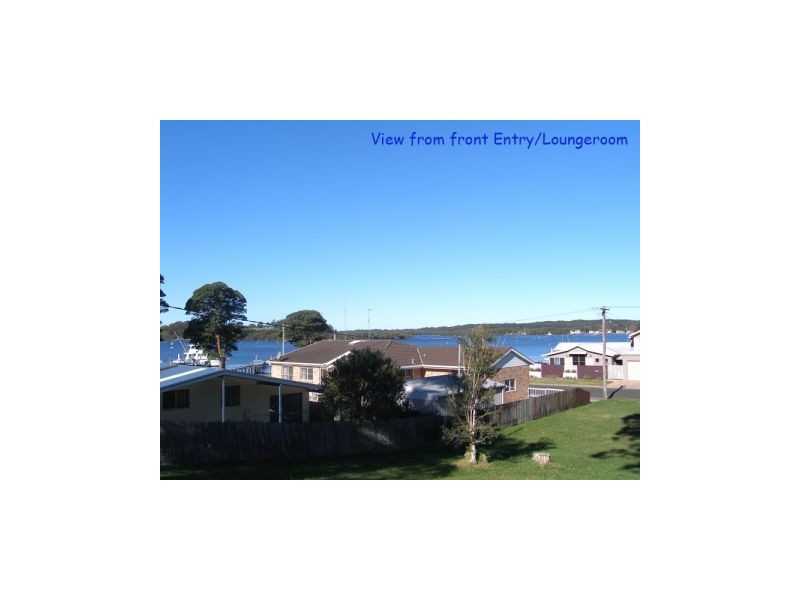27 South Street, Greenwell Point NSW 2540