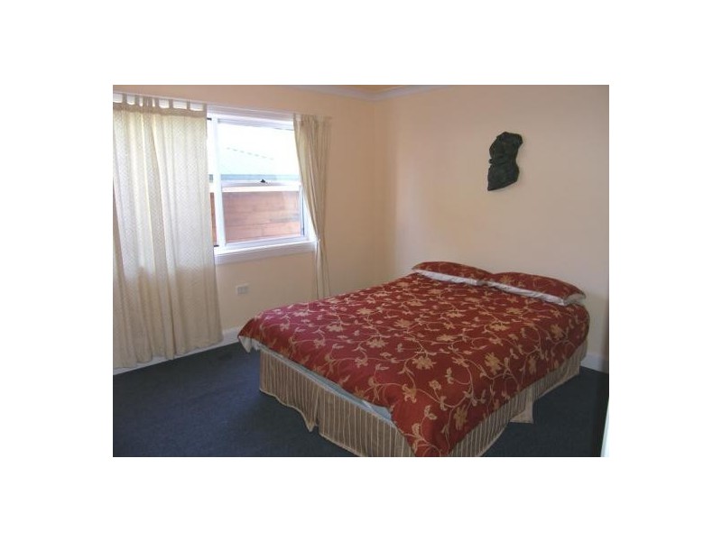 62 Comarong Street, Greenwell Point NSW 2540