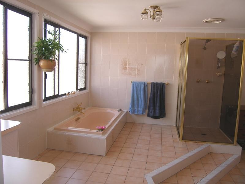 46 Haiser Road, Greenwell Point NSW 2540