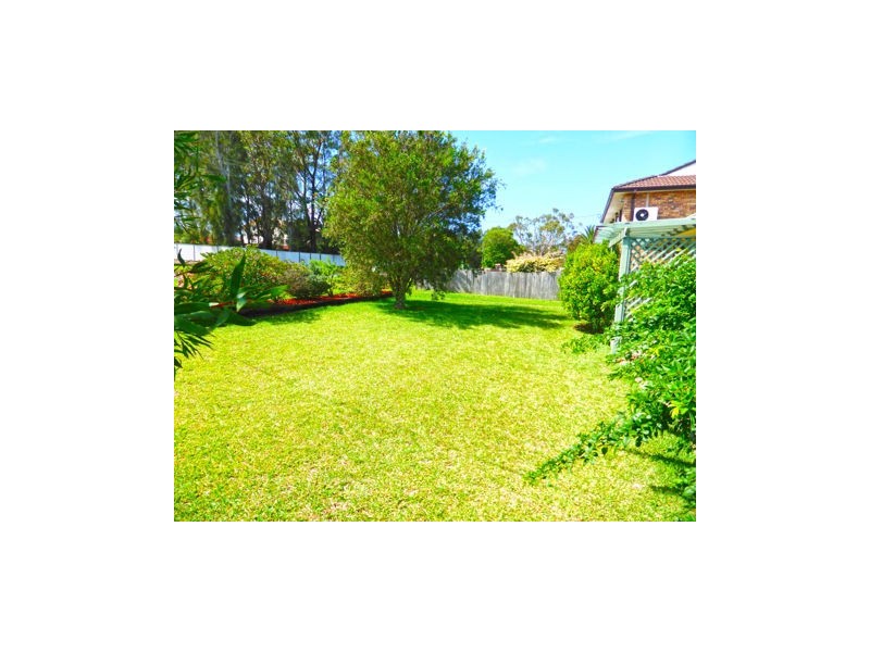 18 Otranto Avenue, Culburra Beach NSW 2540