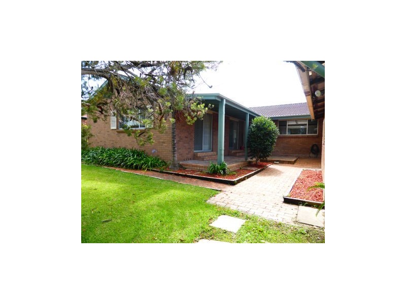 18 Otranto Avenue, Culburra Beach NSW 2540