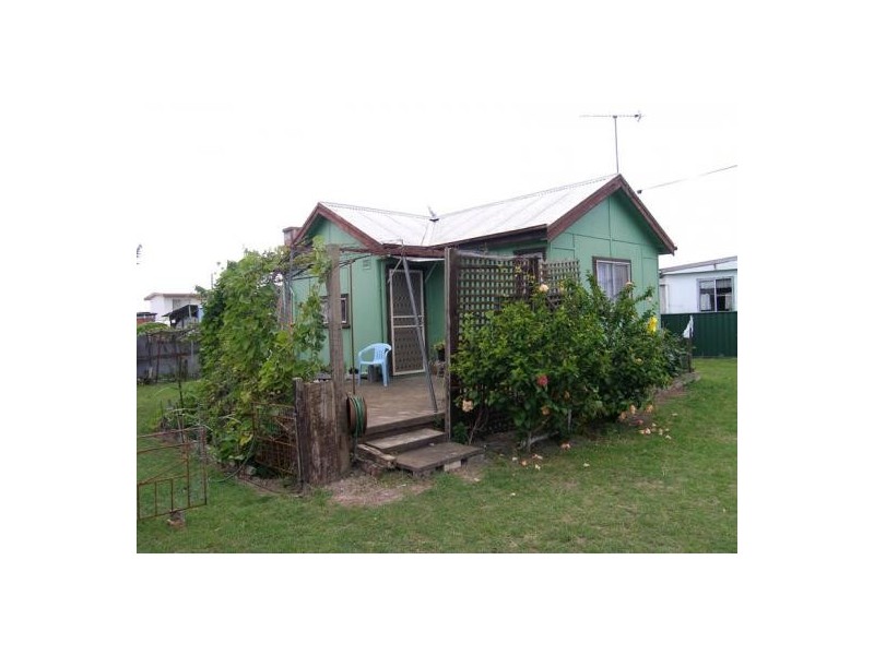 93 Comarong Street, Greenwell Point NSW 2540