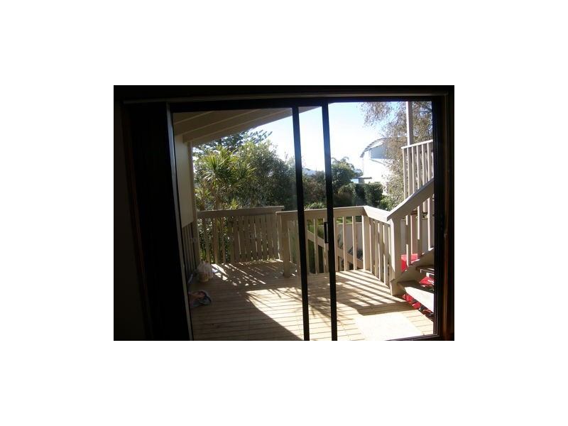 2/27 Adelaide Street, Greenwell Point NSW 2540