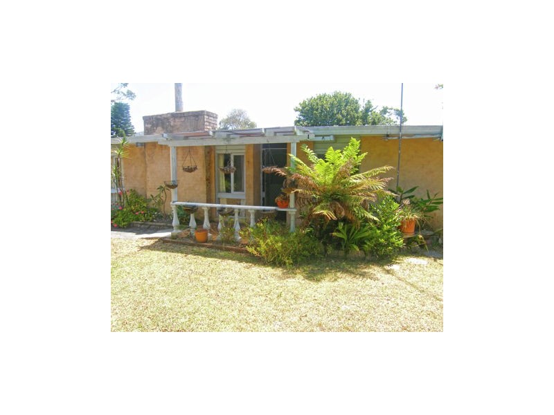 15 Noakes Street, Shoalhaven Heads NSW 2535