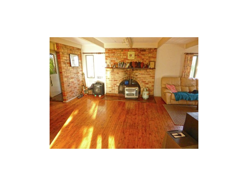 15 Noakes Street, Shoalhaven Heads NSW 2535