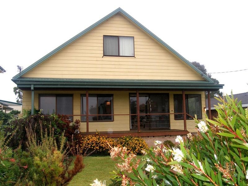 Orama Crescent, Orient Point NSW 2540