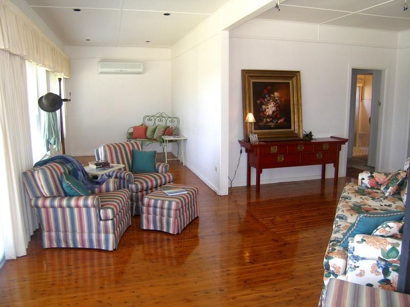Orama Crescent, Orient Point NSW 2540