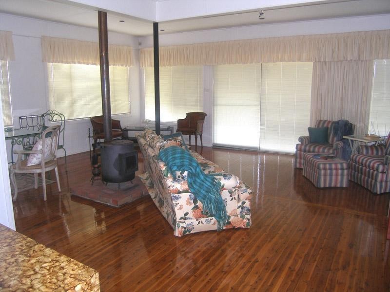 Orama Crescent, Orient Point NSW 2540