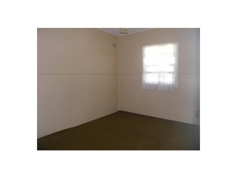 37 Adelaide Street, Greenwell Point NSW 2540