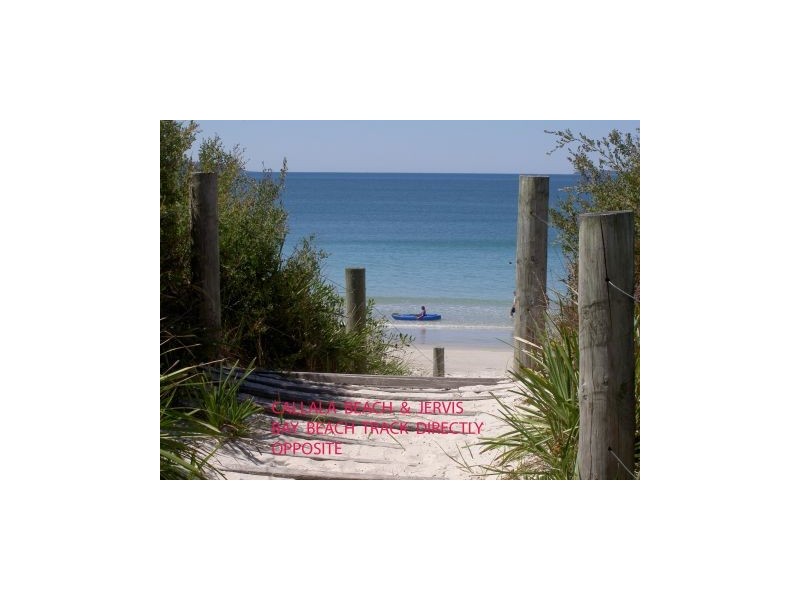 16 Greenway Road, Callala Beach NSW 2540