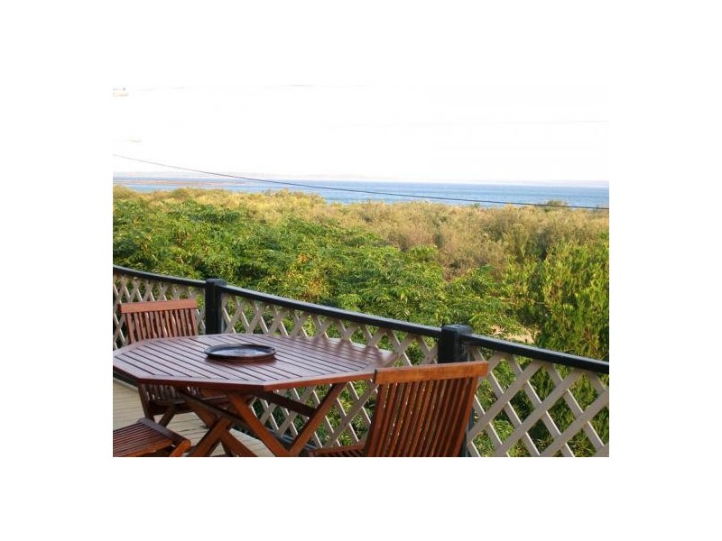 16 Greenway Road, Callala Beach NSW 2540