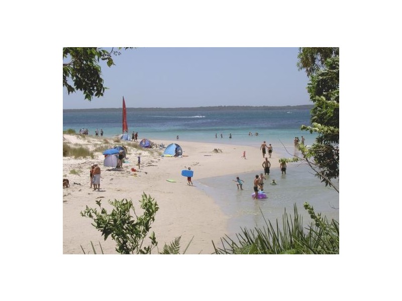 25 Encounter Avenue, Callala Bay NSW 2540