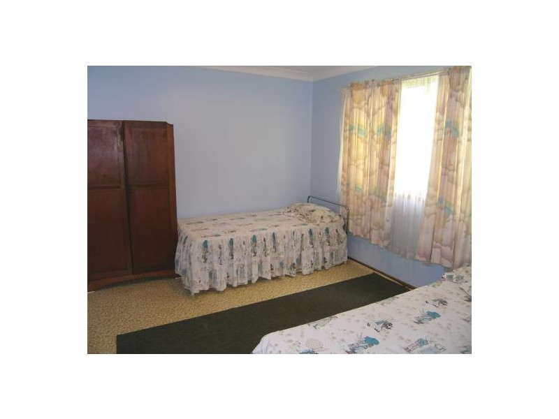 23 Comarong Street, Greenwell Point NSW 2540