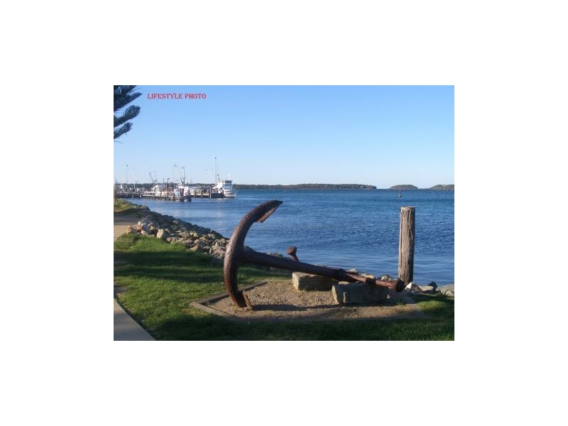 54 Comarong Street, Greenwell Point NSW 2540