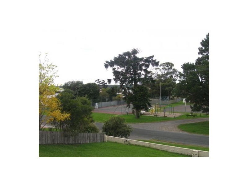 1/11 South Street, Greenwell Point NSW 2540